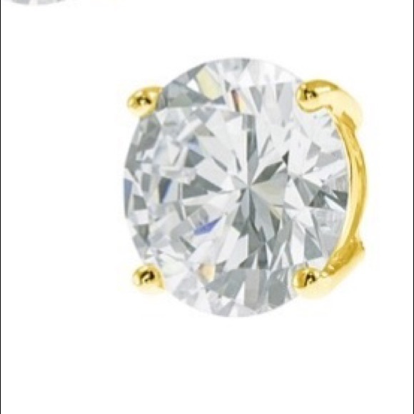 CZ By Kenneth Jay Lane Round Cut CZ Stud Earrings - Picture 4 of 12